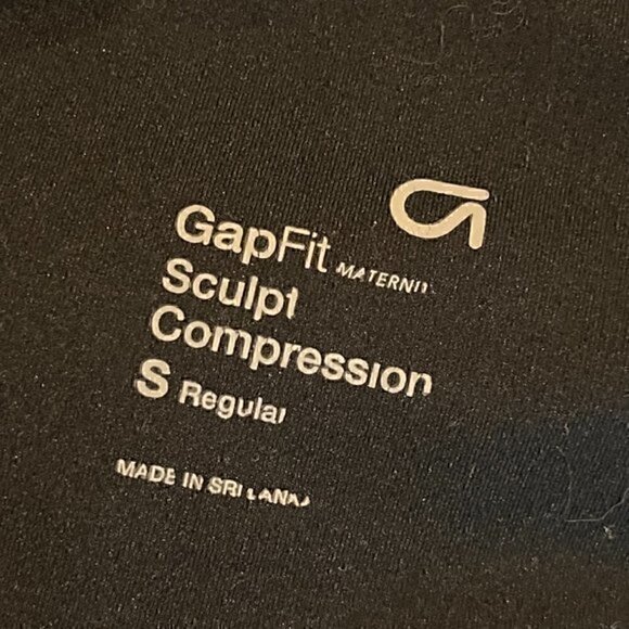 GapFit Maternity Sculpt Compression athletic leggings - Picture 4 of 5
